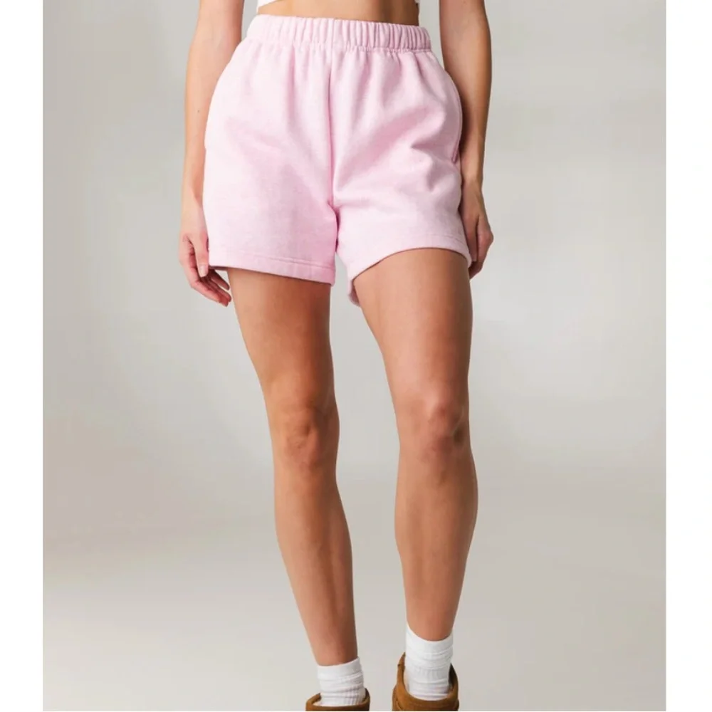 NWOT Vitality Cozy Uni Shorts Sz M